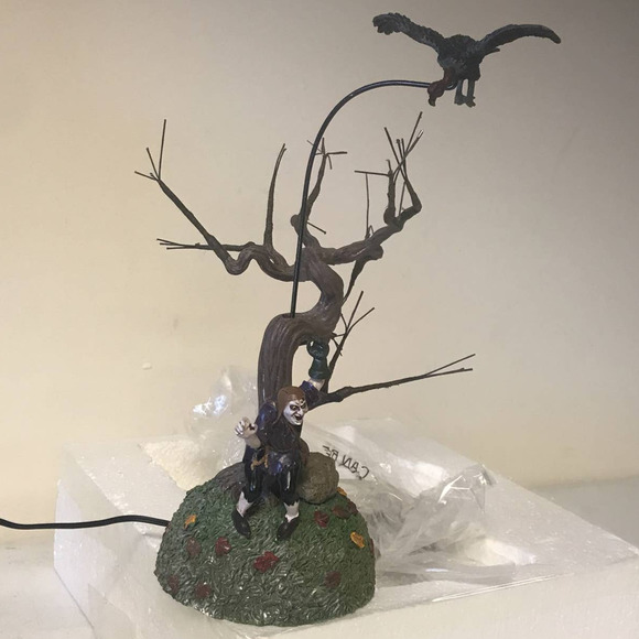 Department 56 Fortunato The Vulture Trainer Village Halloween Accessories - Picture 5 of 7